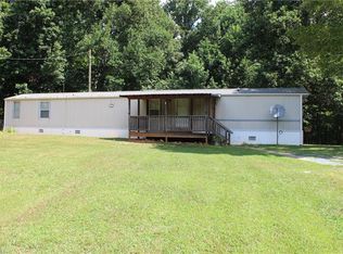 1346 Foxburrow Rd, Asheboro, NC 27205