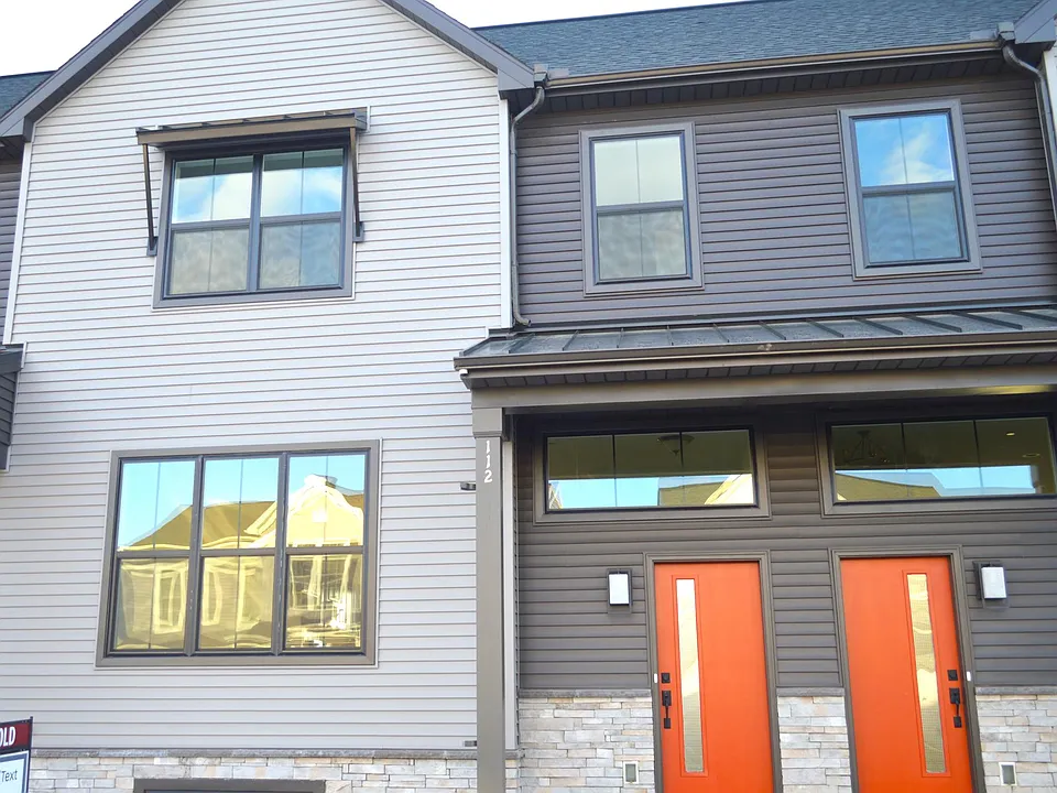 112 Stickley Dr