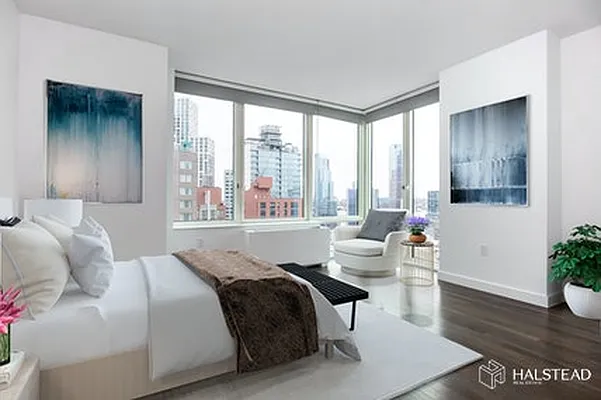 Rented by Halstead Real Estate | media 17