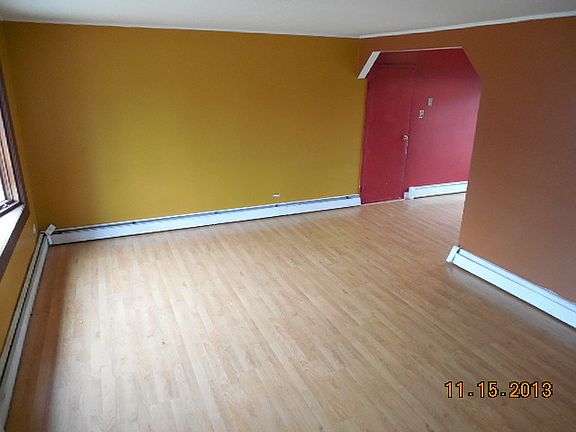 4th image of 22105 Central Park Ave