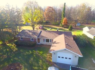 8504 Indian Falls Rd, Corfu, NY 14036