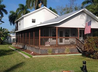 202 Allen Ave, Everglades, FL 34139