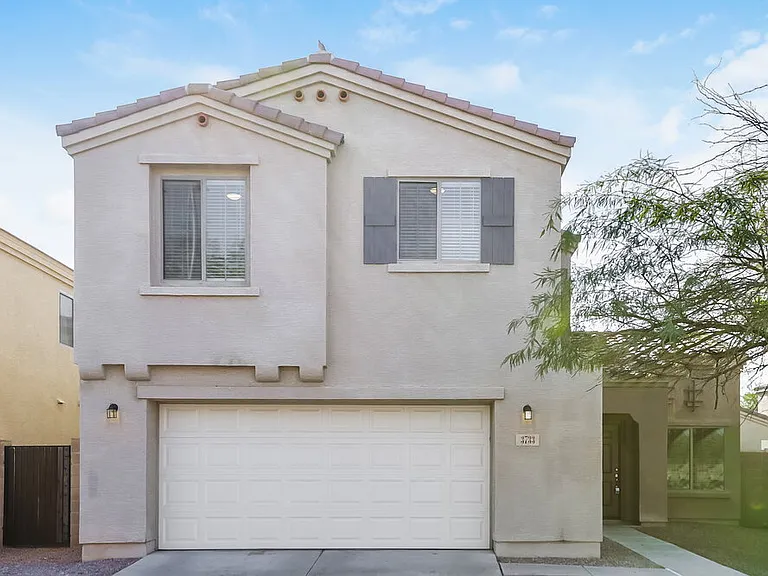 3733 W Dunbar Dr — Photo 1