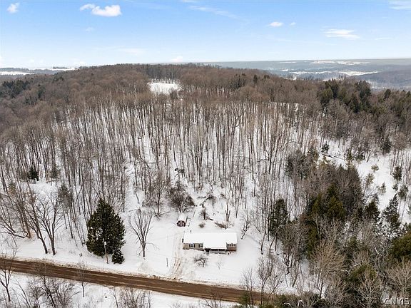 2nd image of 601 N Gage Rd