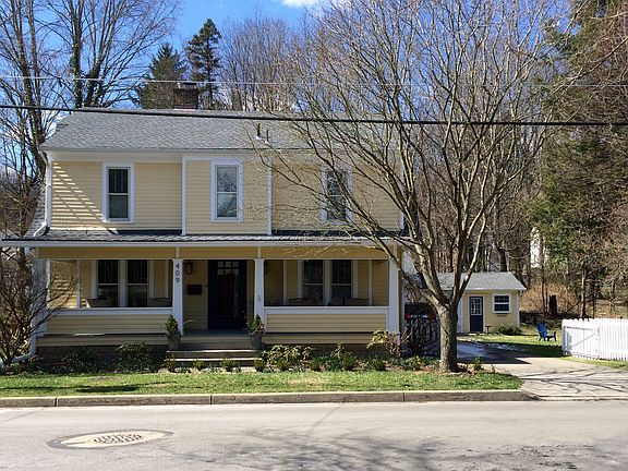 4th image of 409 N Granger St