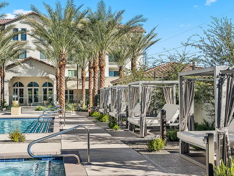 Overture North Scottsdale - 55+ Active Adult Apartment Homes — Photo 37