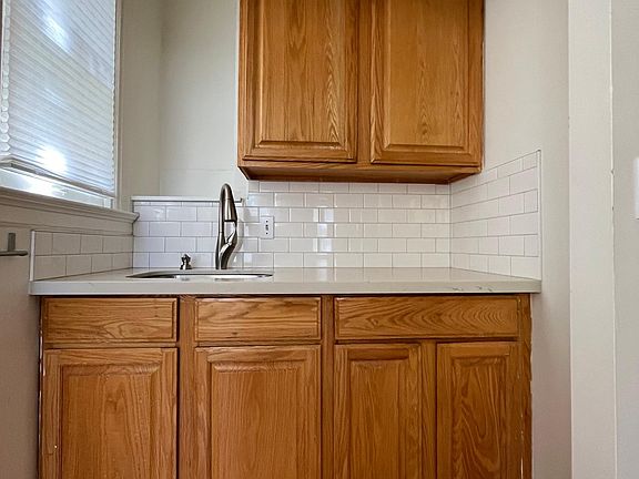 5th image of 4021 24th St #B