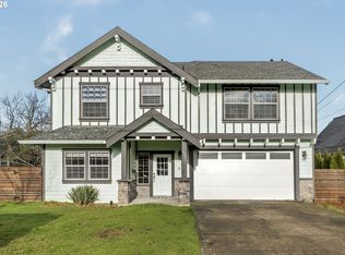 4557 NE Going St, Portland, OR 97218