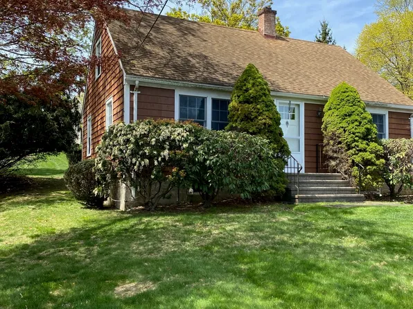 411 Wormwood Road, Fairfield, CT 06824