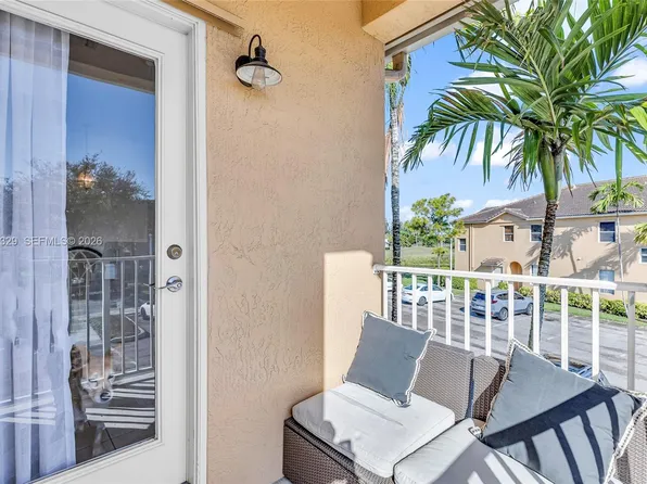 2905 Crestwood Ter #3203, Margate, FL 33063