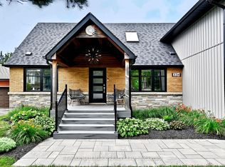 334 Stewart St, Newmarket, ON L3Y 3M6