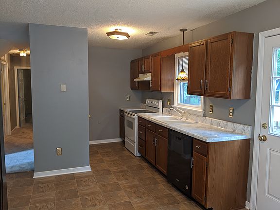 2nd image of 2909 Quail Walk Dr