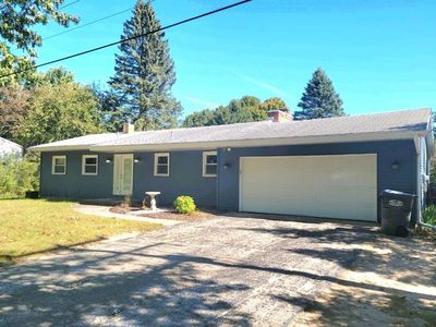 7233 S 12th St, Portage, MI, 49024
