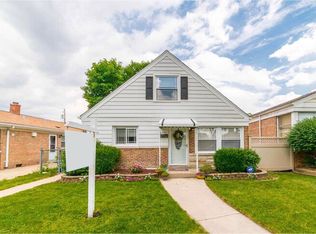 5715 S Mayfield Ave, Chicago, IL 60638