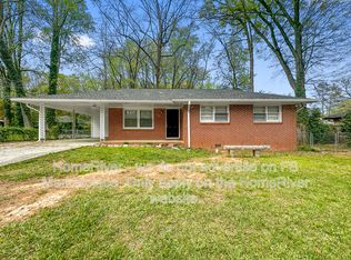 506 Shady Ln, Forest Park, GA 30297