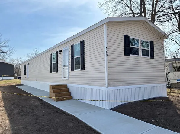 148 Haines St, Edwardsville, KS 66113