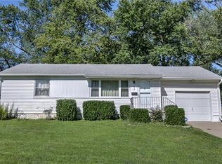 928 S Trail Ridge Dr, Independence, MO 64050