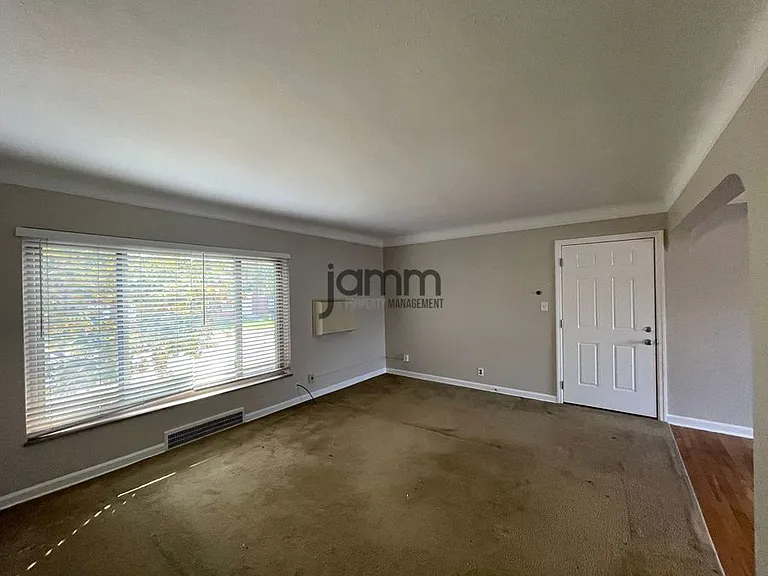 2372 Wooster Rd #4 — Photo 9