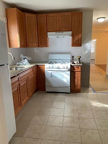 1st image of 71 Regan Ave