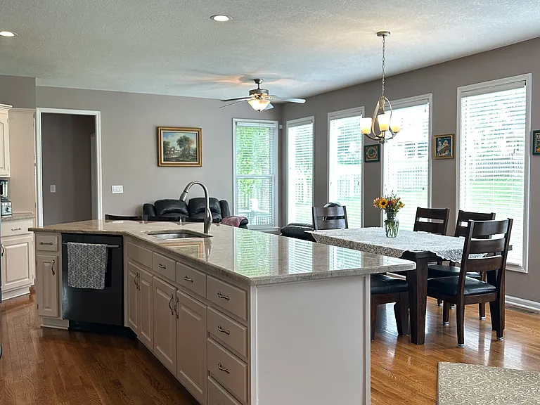 13113 Meadow Ln — Photo 11