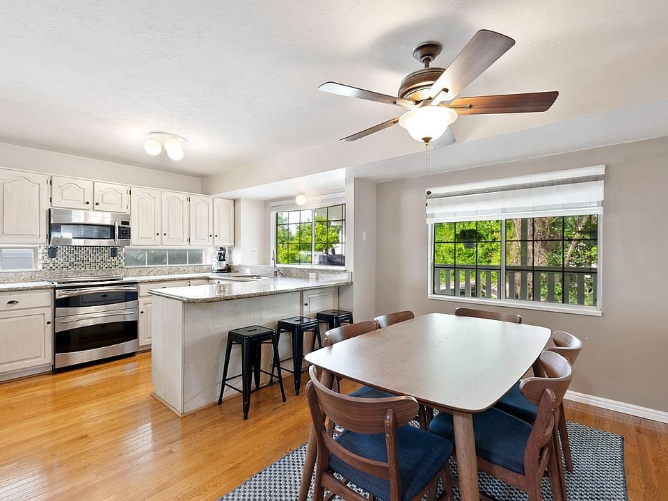 1439 N Pony Express Way, Centerville, UT 84014 | Zillow