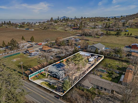 3rd image of 3065 Griffin Creek Rd