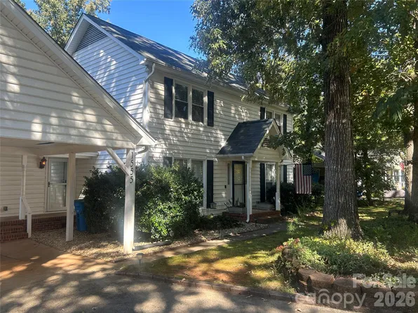 1555 Brookbend Ct, Fort Mill, SC 29715
