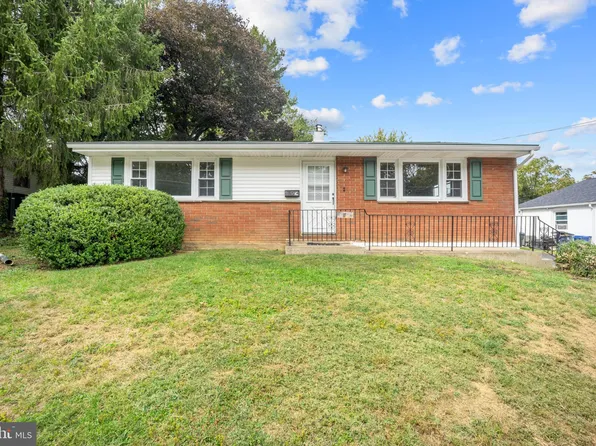 906 Maple Ave, Glenside, PA 19038