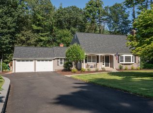 25 Saw Mill Ln, Avon, CT 06001