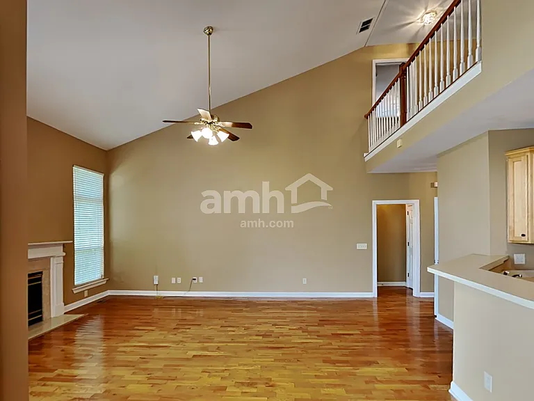 317 Stone Heath Ct — Photo 3