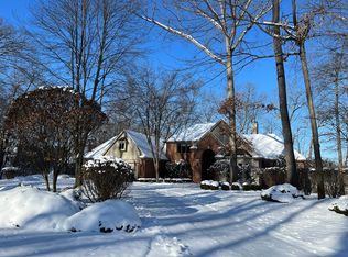 4566 Timberidge Ct, Brighton, MI 48116