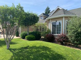 2698 E Lester Ave, Fresno, CA