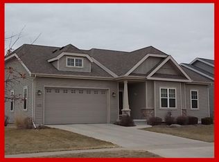 175 Brewster Dr, Lake Mills, WI 53551