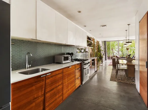 114 4th Place image 4 of 11