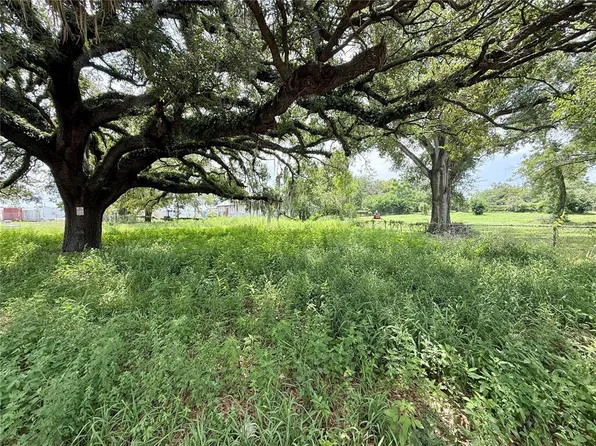4621 E LAKE AVE LOT 38, TAMPA, FL 33610