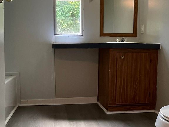 5th image of 1063 Peaceful Dr #1