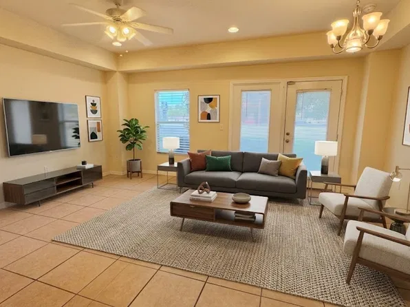 Sarah's Place, 3351-3383 SW 42nd Pl #C3373, Gainesville, FL 32608