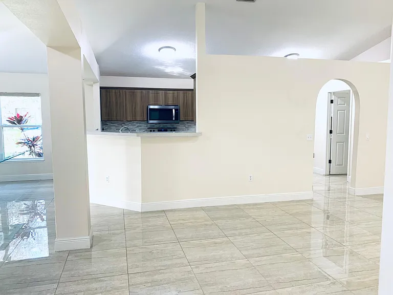 537 Mason Dr — Photo 34