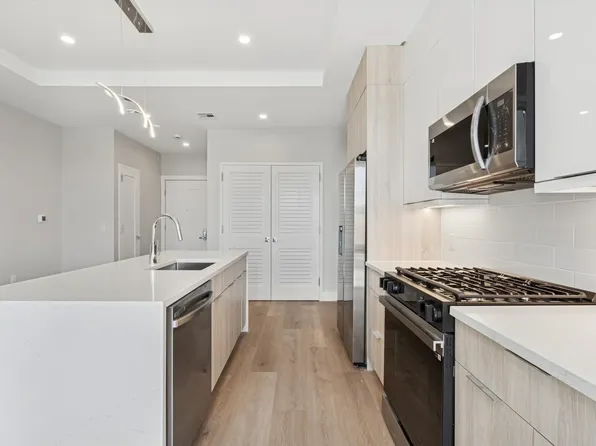 6810 Polk Street image 10 of 26