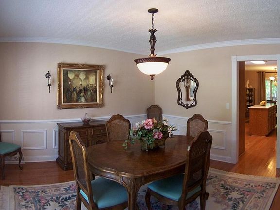5th image of 8729 Millerville Dr