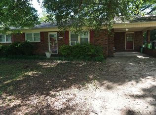 2999 Shangri La Dr, Conover, NC 28613