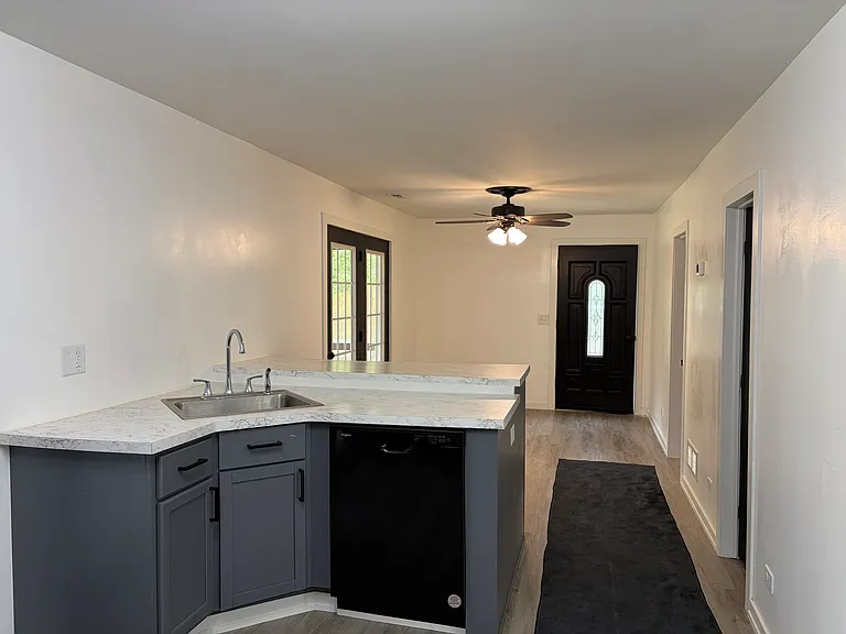 8365 W Lincoln Hwy — Photo 7