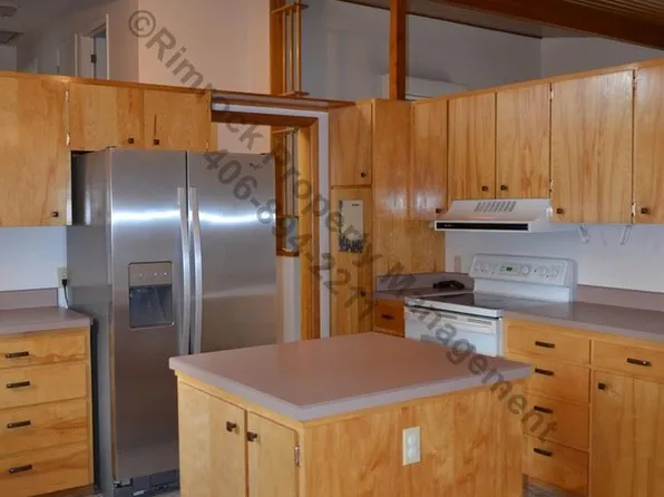 814 5th Ave, Laurel, MT 59044