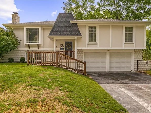 11309 W 52nd Ter, Shawnee, KS 66203