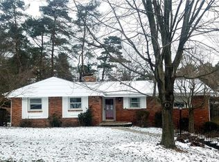 120 Laurelwood Dr, Pittsburgh, PA