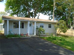 11 Redden Ave, New London, CT 06320