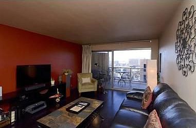 2nd image of 888 N Logan St APT 9A