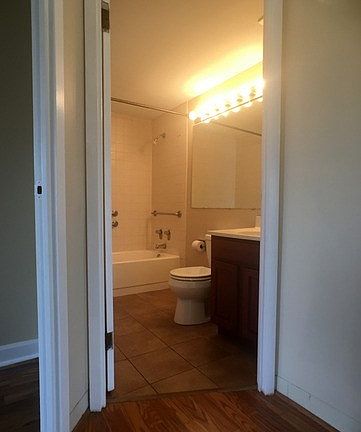 5th image of 1600 Wedgewood Dr APT 118
