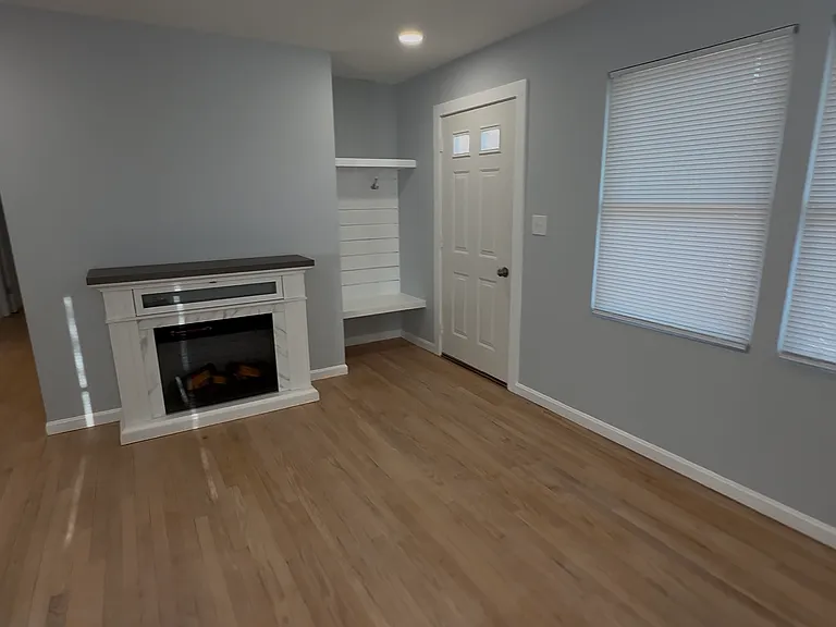 108 Rock Spring Church Rd — Photo 3