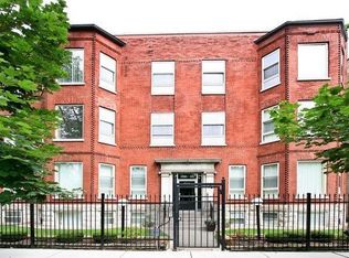 1418 E 73rd St APT 3, Chicago, IL 60619